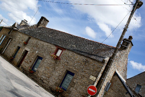 Photo d'une maison en pierre - Berric